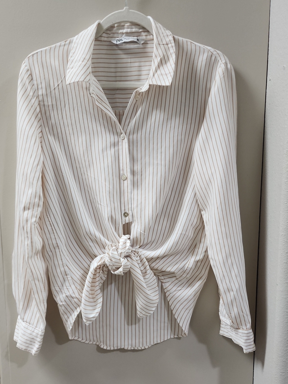 Zara Cream Button-Down Shirt with Tan Pinstripes and Front Tie